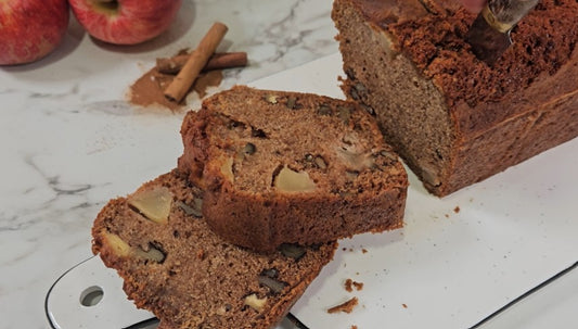 Recette de cake au pommes, noix et canelle 